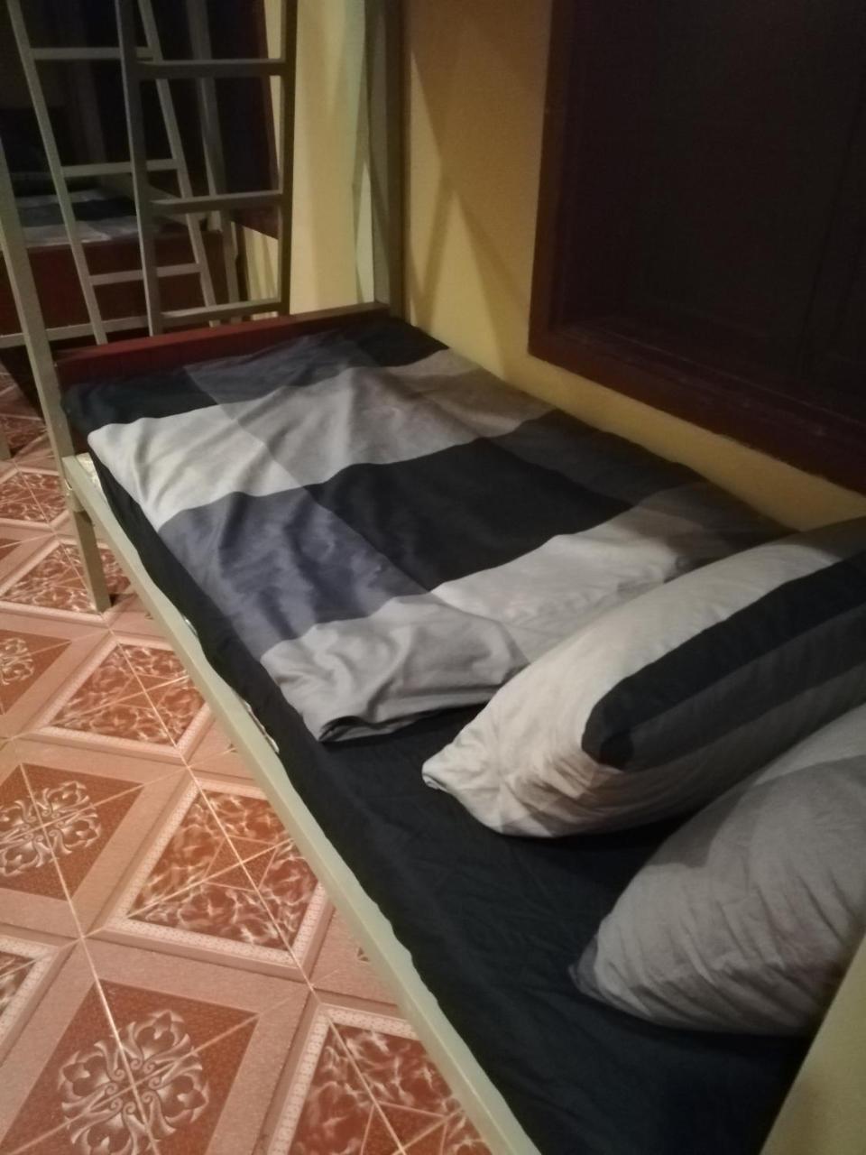 Хостел Bike&Bed Тхакхек Екстер'єр фото